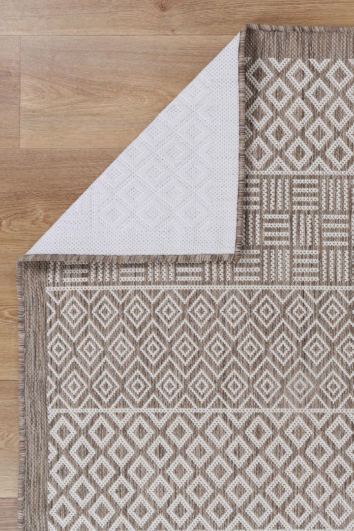 DUSK D22 SAND WEISS (11521A) - DLB Furniture