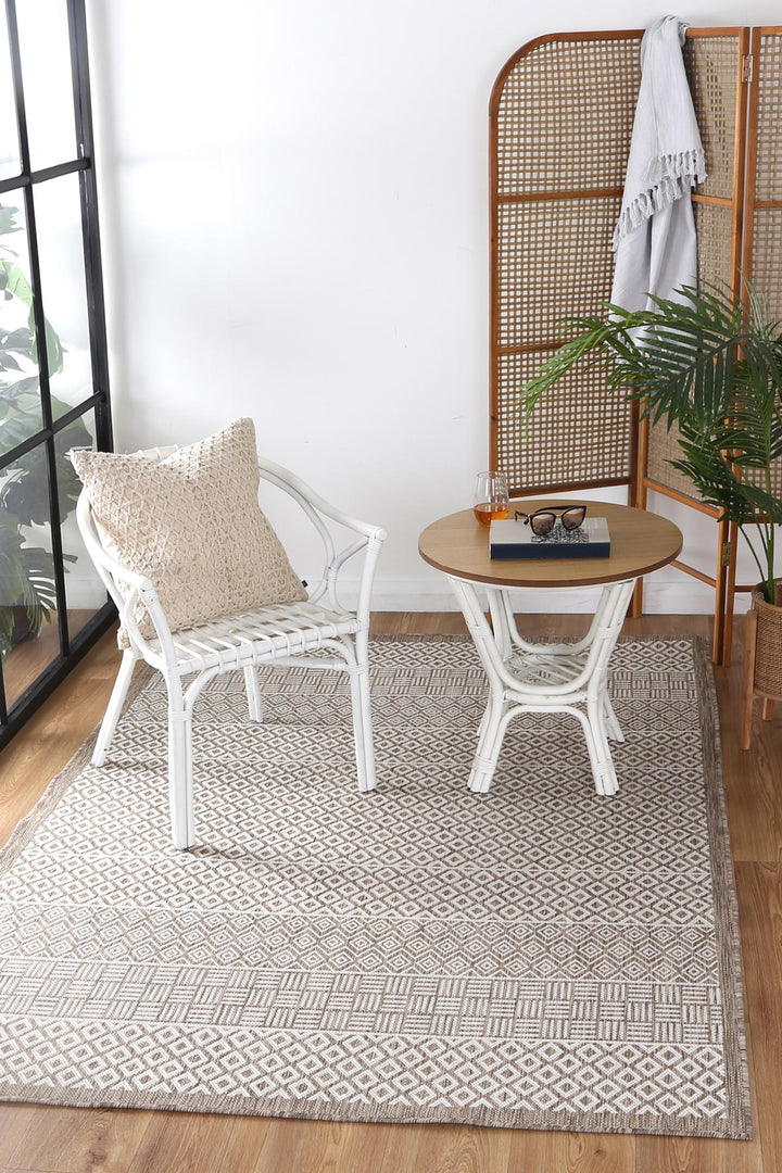 DUSK D22 SAND WEISS (11521A) - DLB Furniture