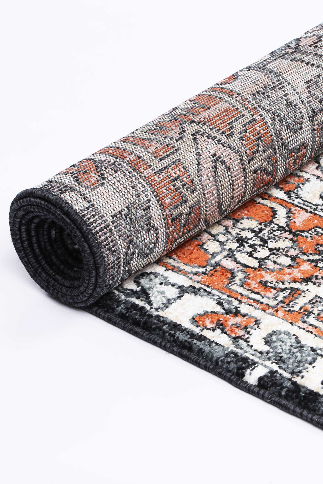 Estate Leoplda Traditional Black Rug - DLB Furniture