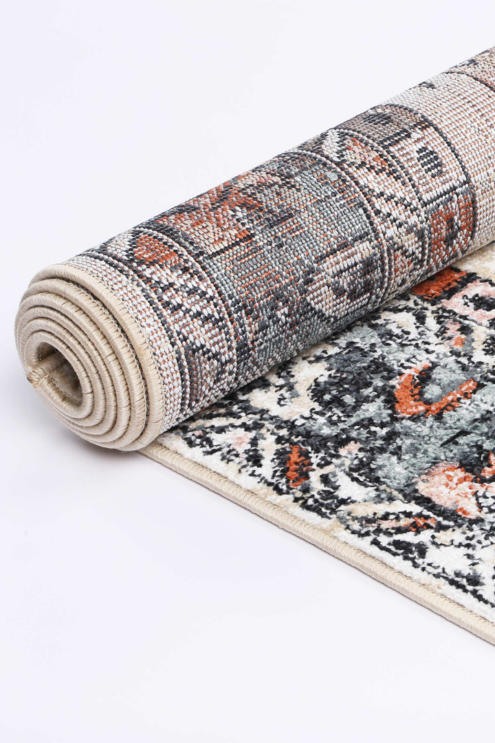 Estate Manor Traditional Beige Rug - DLB Furniture