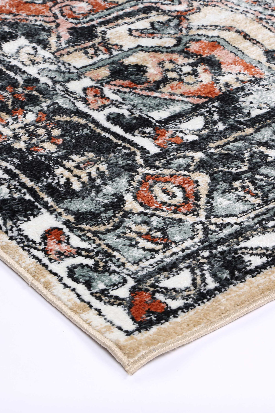 Estate Istana Traditional Cream Rug - DLB Furniture