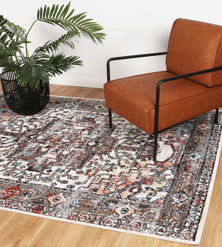 Estate Stonewall Traditional Beige Rug - DLB Furniture