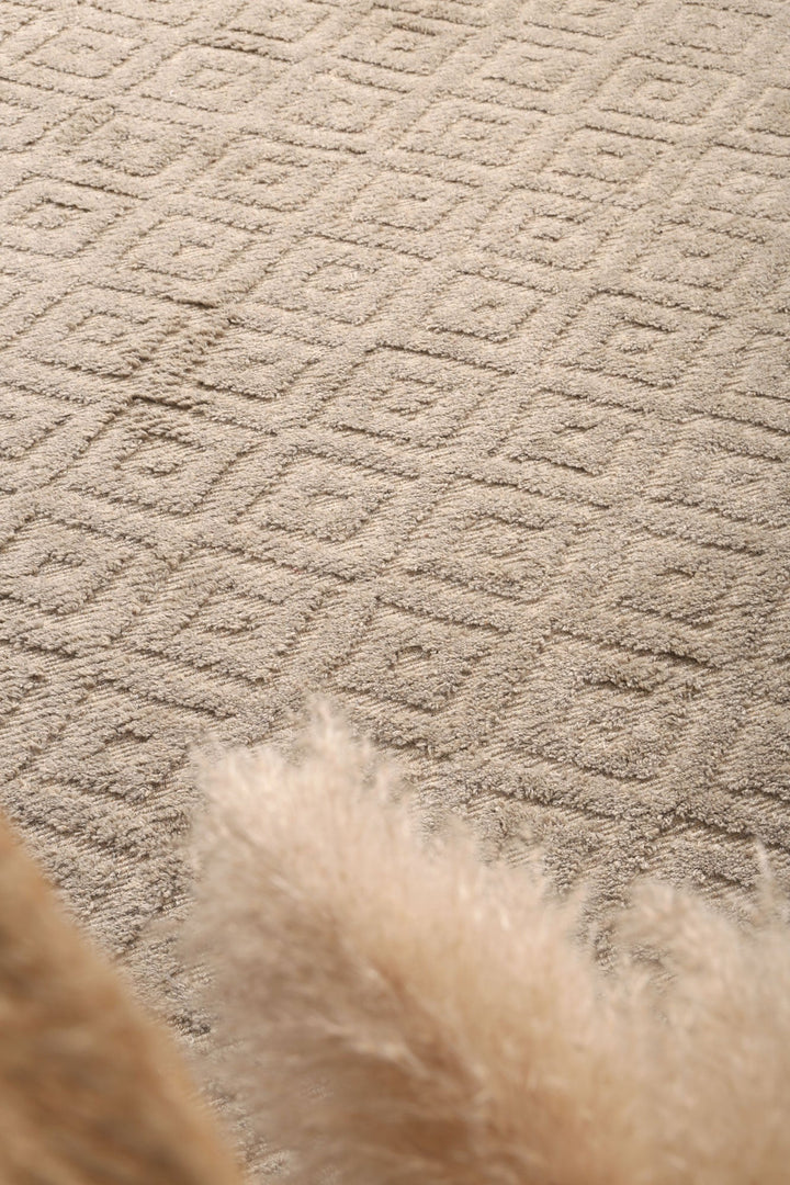 Goa Diamond Wool Blend Ash Rug - DLB Furniture