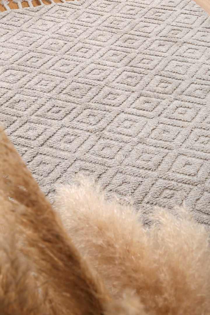 Goa Diamond Wool Blend Grey Rug - DLB Furniture