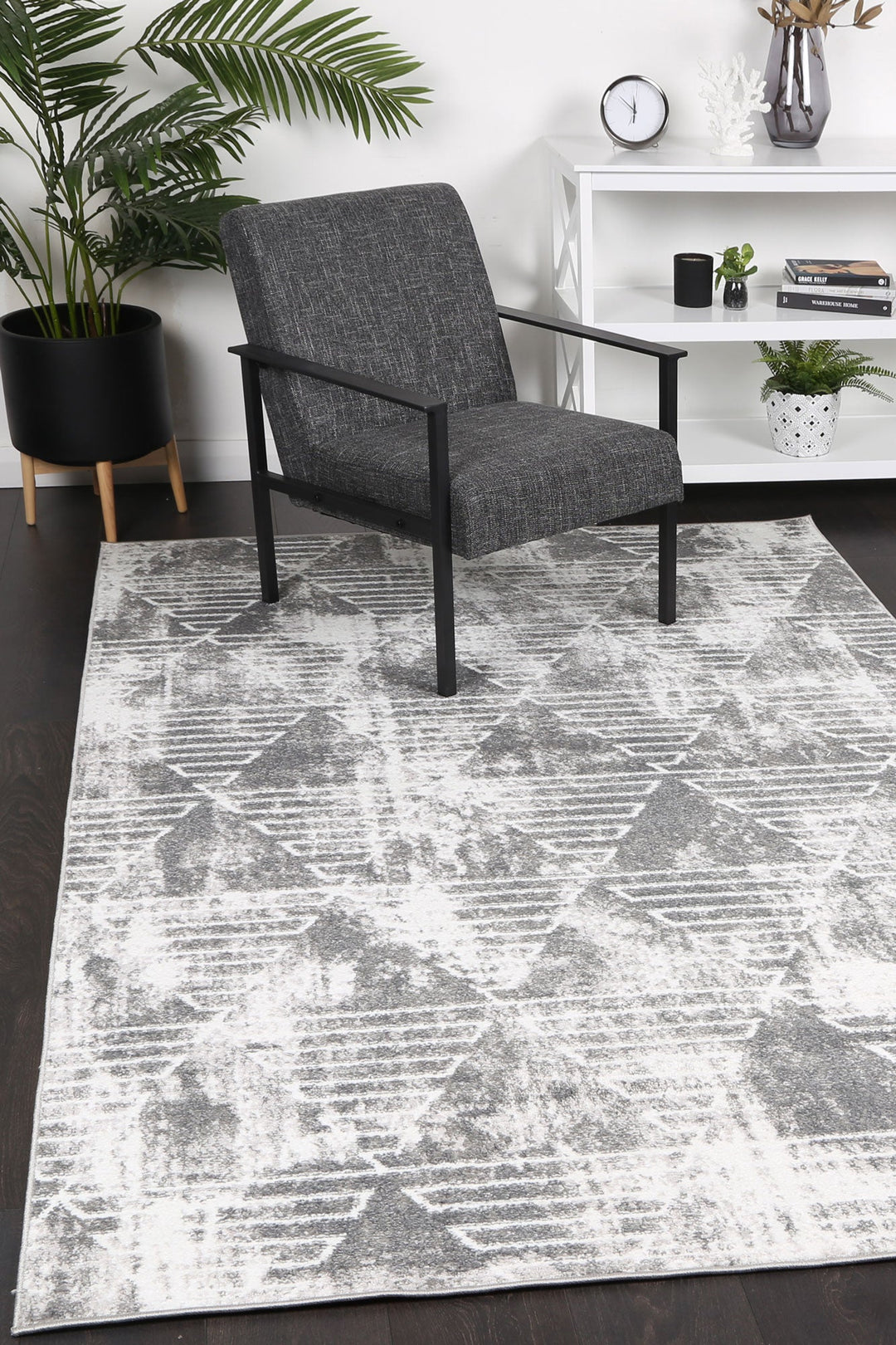 Kimberley Matrix Geometric Silver Rug - DLB Furniture