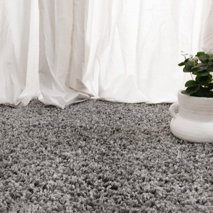 Florence Shaggy Light Grey - DLB Furniture