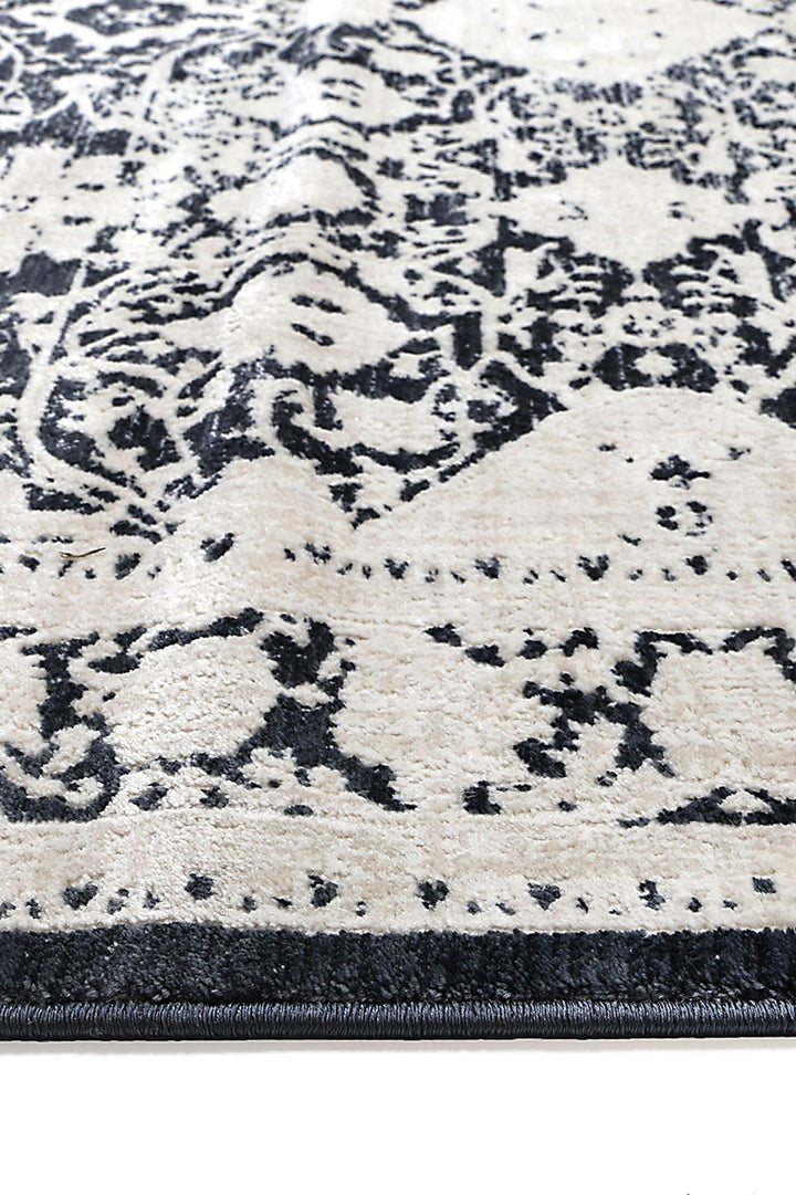Rapsody Rossini Navy Traditional Rug - DLB Furniture