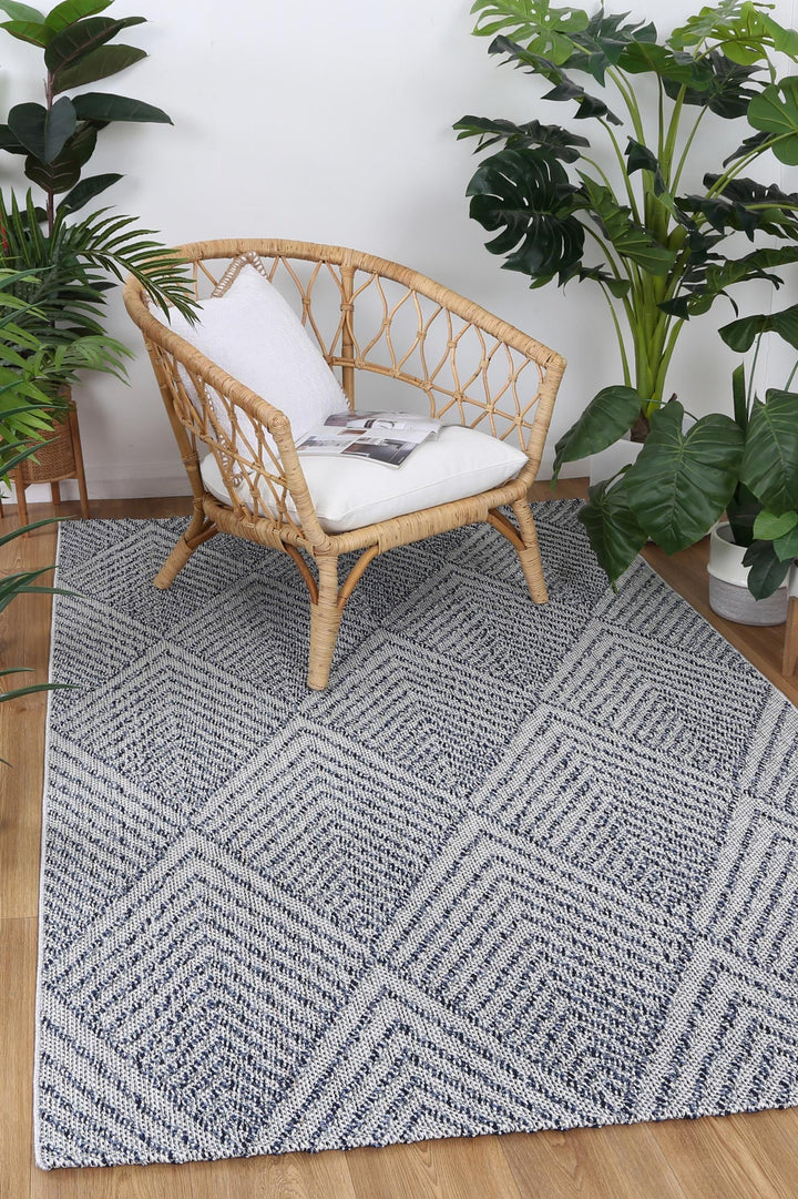 Vanuatu Naka Charcoal Geometric Flatweave Rug - 10 - DLB Furniture