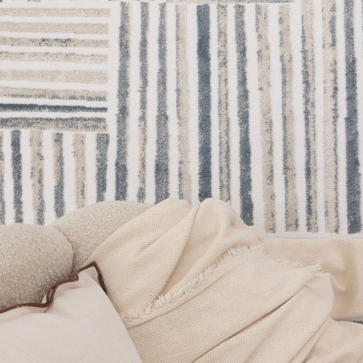 Wellington Geometric Lines Blue Rug - W002 - DLB Furniture